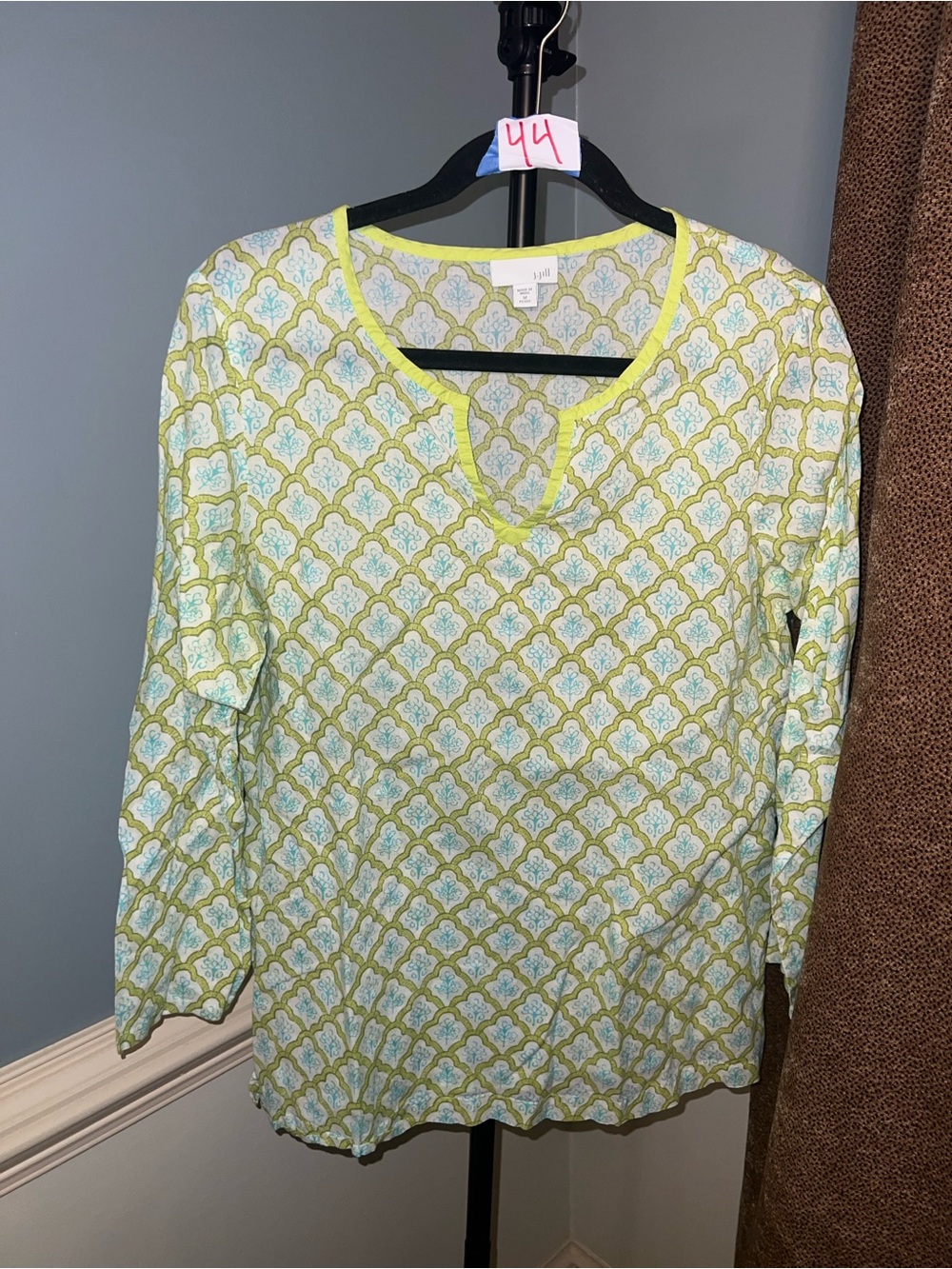 J. Jill Light Green Patterned Long Sleeve Top with Aqua Accents